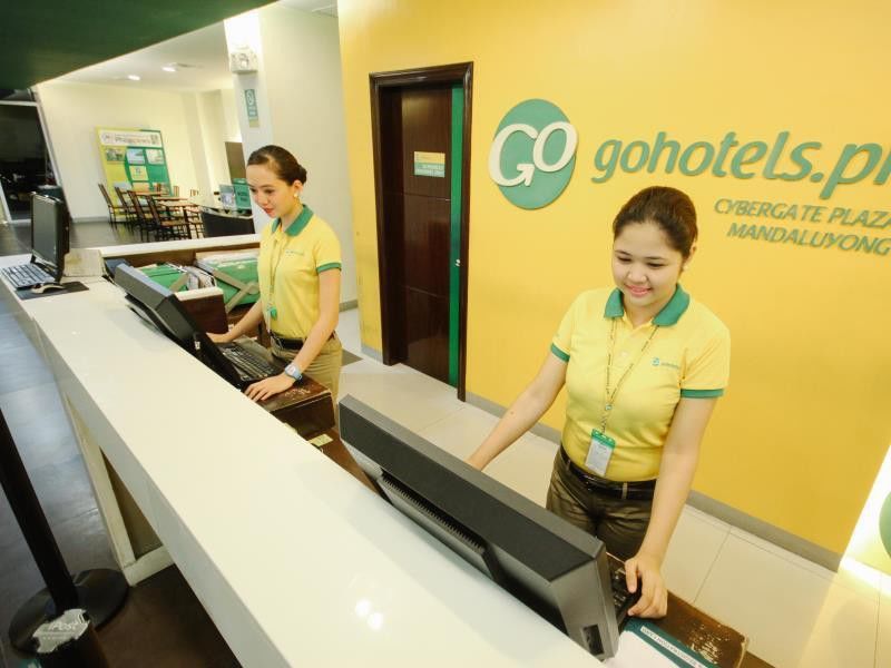 Go Hotels Plus Mandaluyong Exterior photo