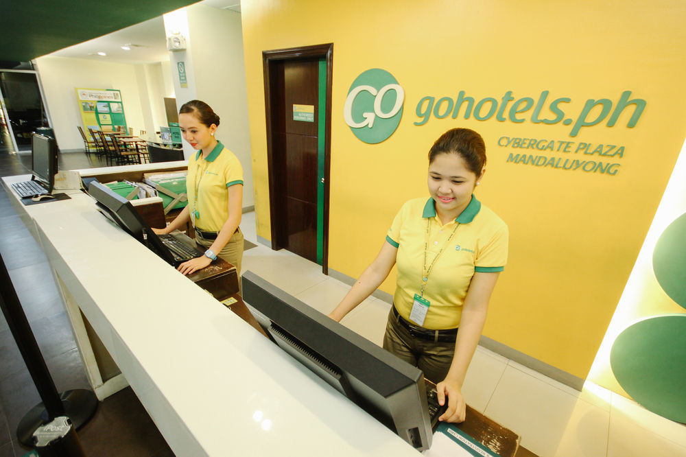Go Hotels Plus Mandaluyong Exterior photo